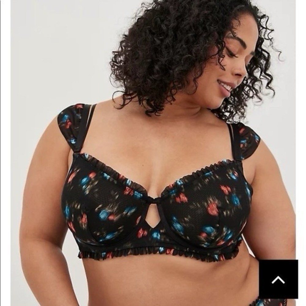 Torrid Plus 1X Bralette Bra Sweet Inkatha Floral Ruffle Mesh Underwire Gorgeous‎